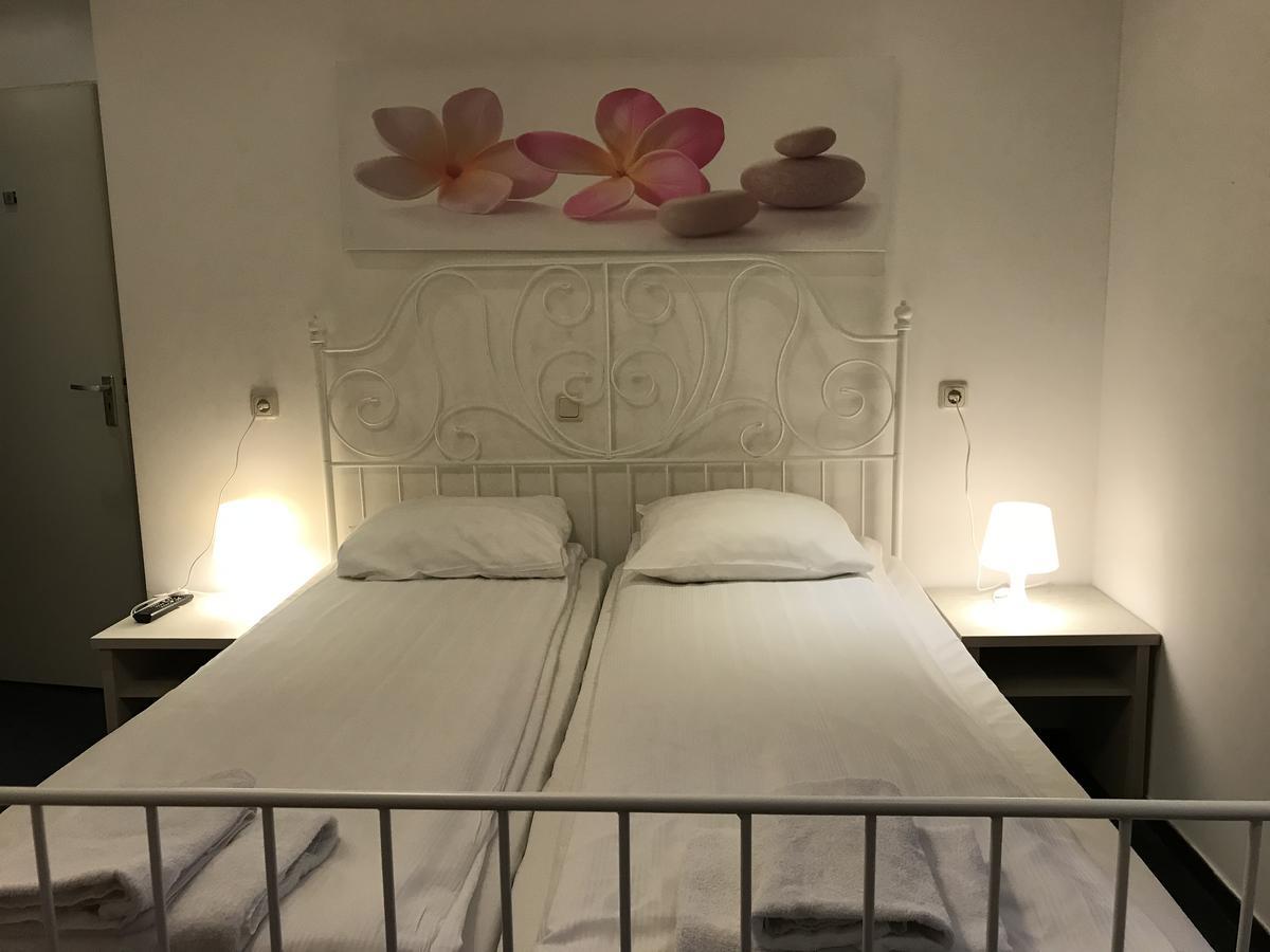 Valkenburg aan de Geul Hotel Restaurant La Piazza מראה חיצוני תמונה